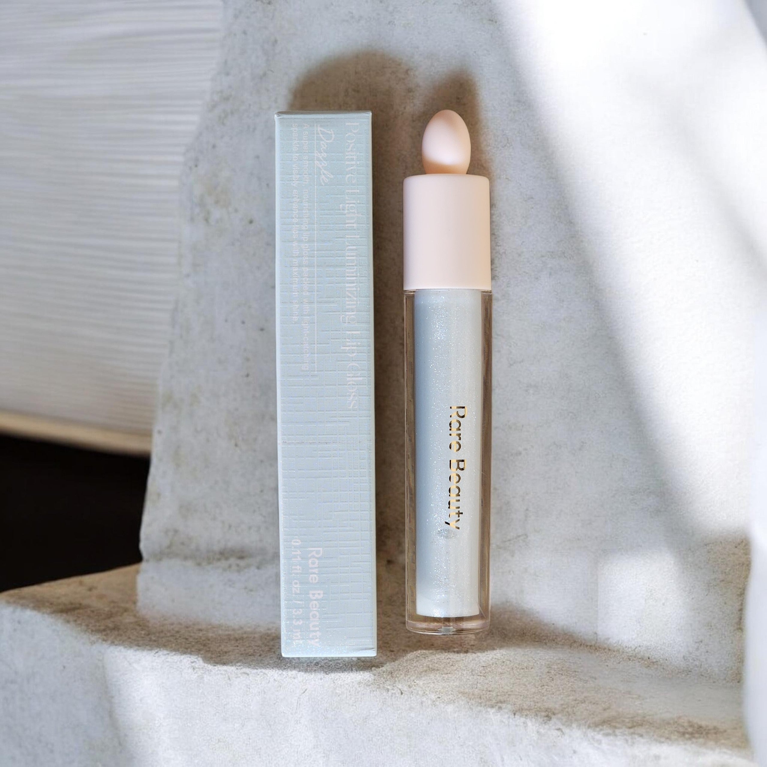 Rare Beauty Positive Light Luminizing Lip Gloss Dazzle – 3.3 ml